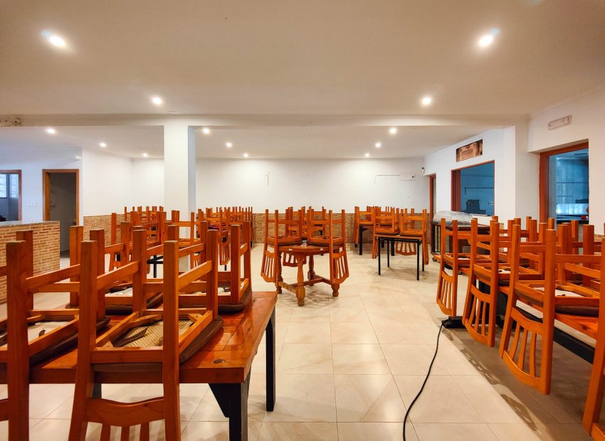 Reventa - Comercial - Torrevieia - La Siesta