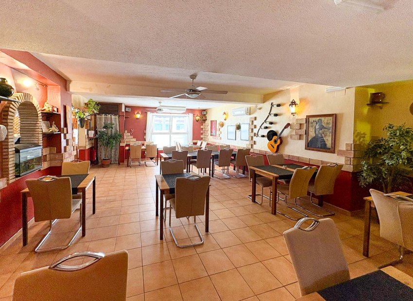 Reventa - Comercial - Torrevieia - La Veleta