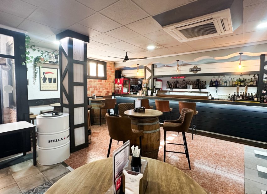 Reventa - Comercial - Torrevieia - Nueva Torrevieja