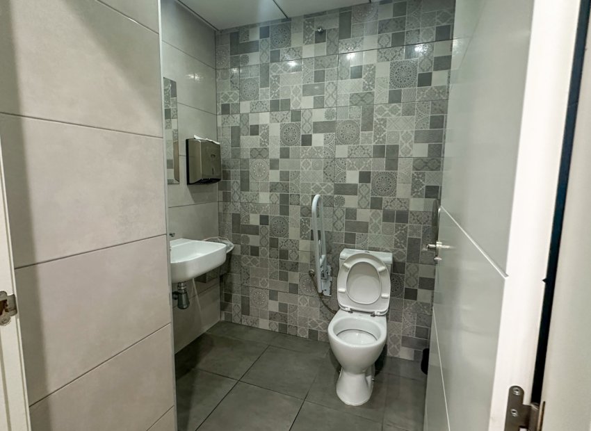 Reventa - Comercial - Torrevieia - Nueva Torrevieja