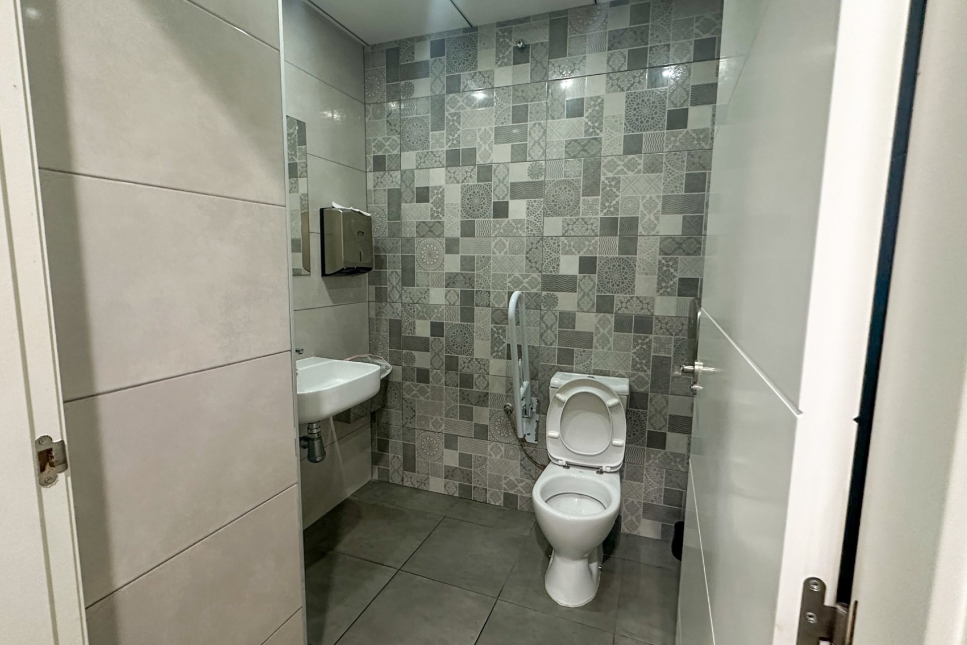 Reventa - Comercial - Torrevieia - Nueva Torrevieja