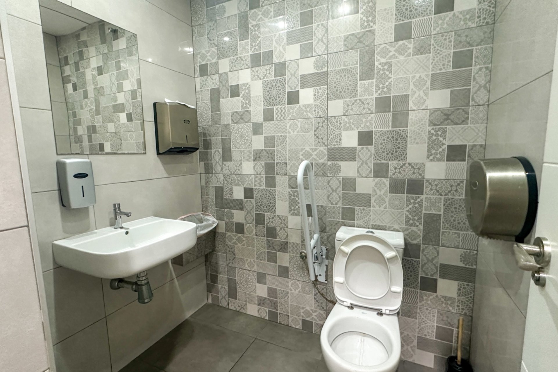 Reventa - Comercial - Torrevieia - Nueva Torrevieja