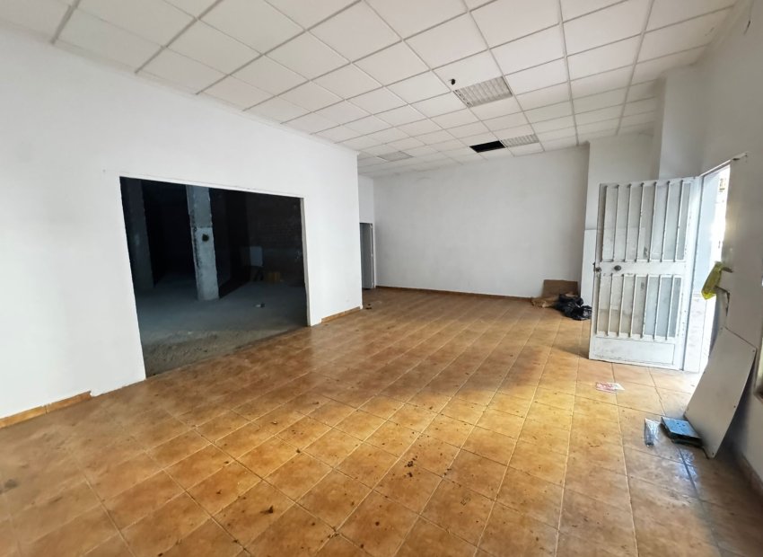 Reventa - Comercial - Torrevieia - Playa de los Locos