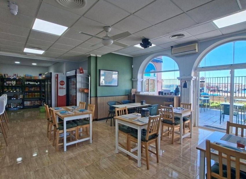 Reventa - Comercial - Torrevieia - Puerto