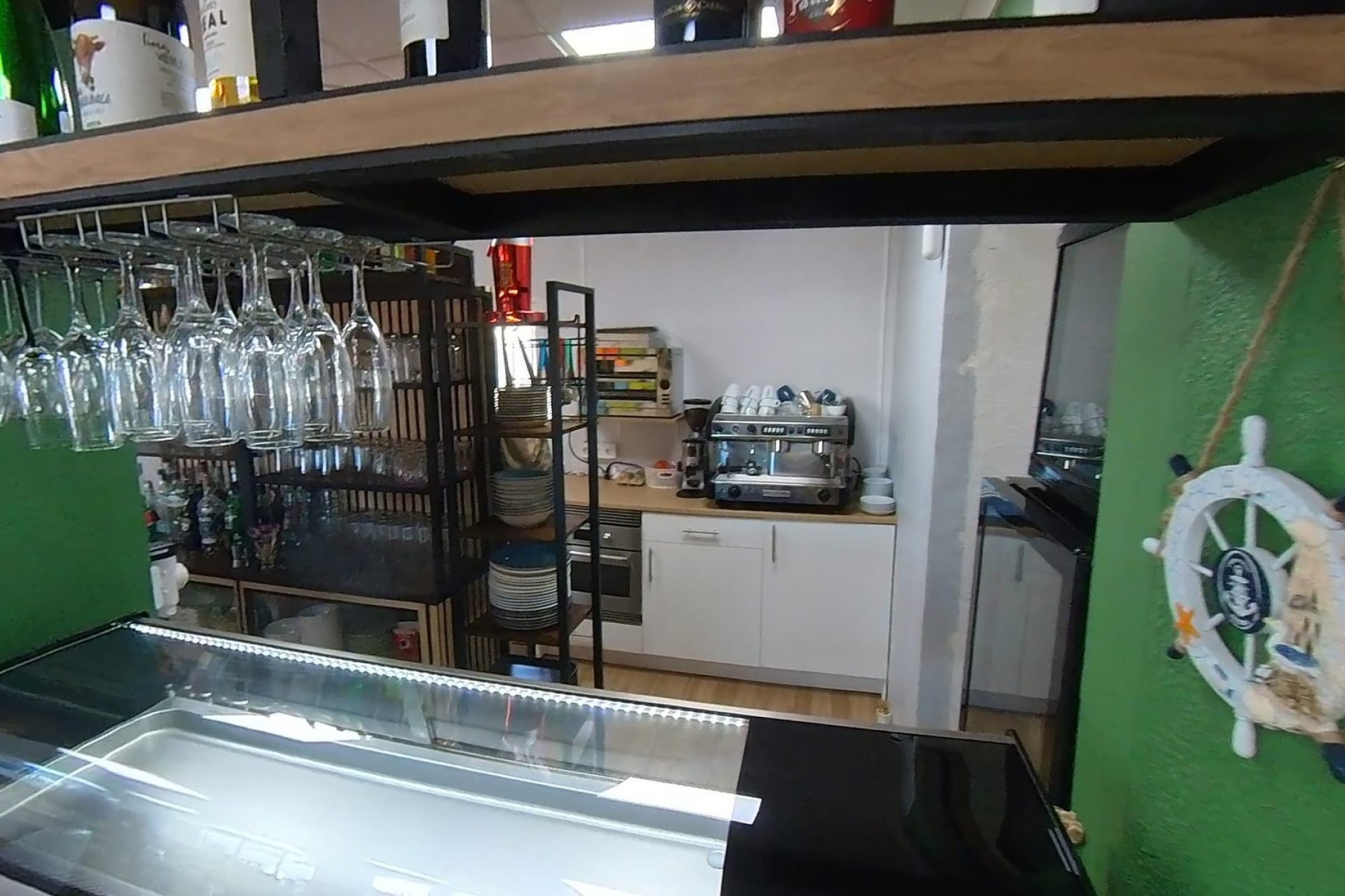 Reventa - Comercial - Torrevieia - Puerto