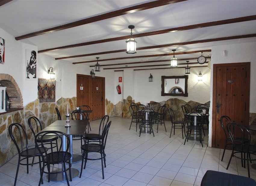 Reventa - Comercial - Torrevieia - Torrevieja