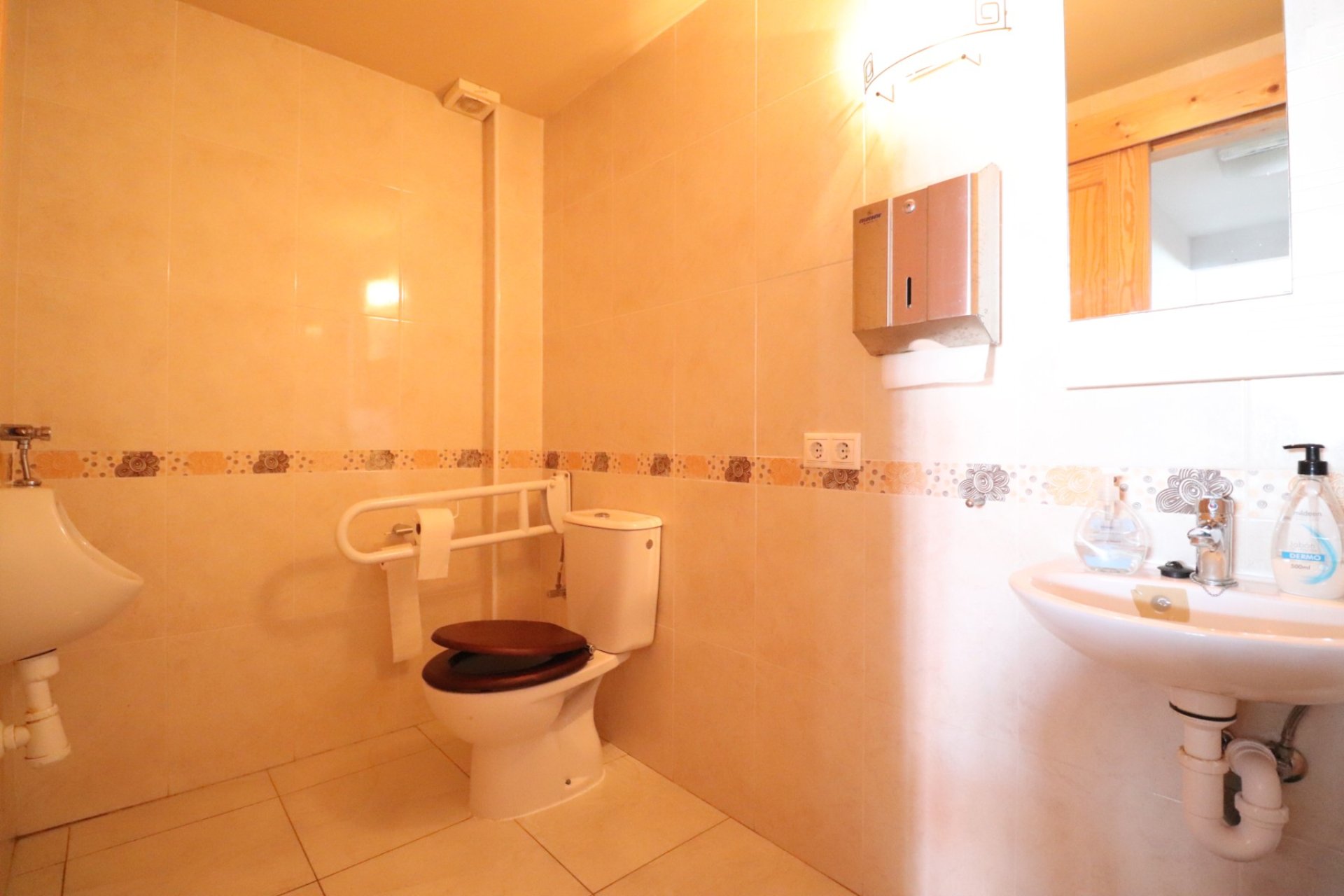 Reventa - Commercial (Leasehold) - Algorfa - La finca Golf