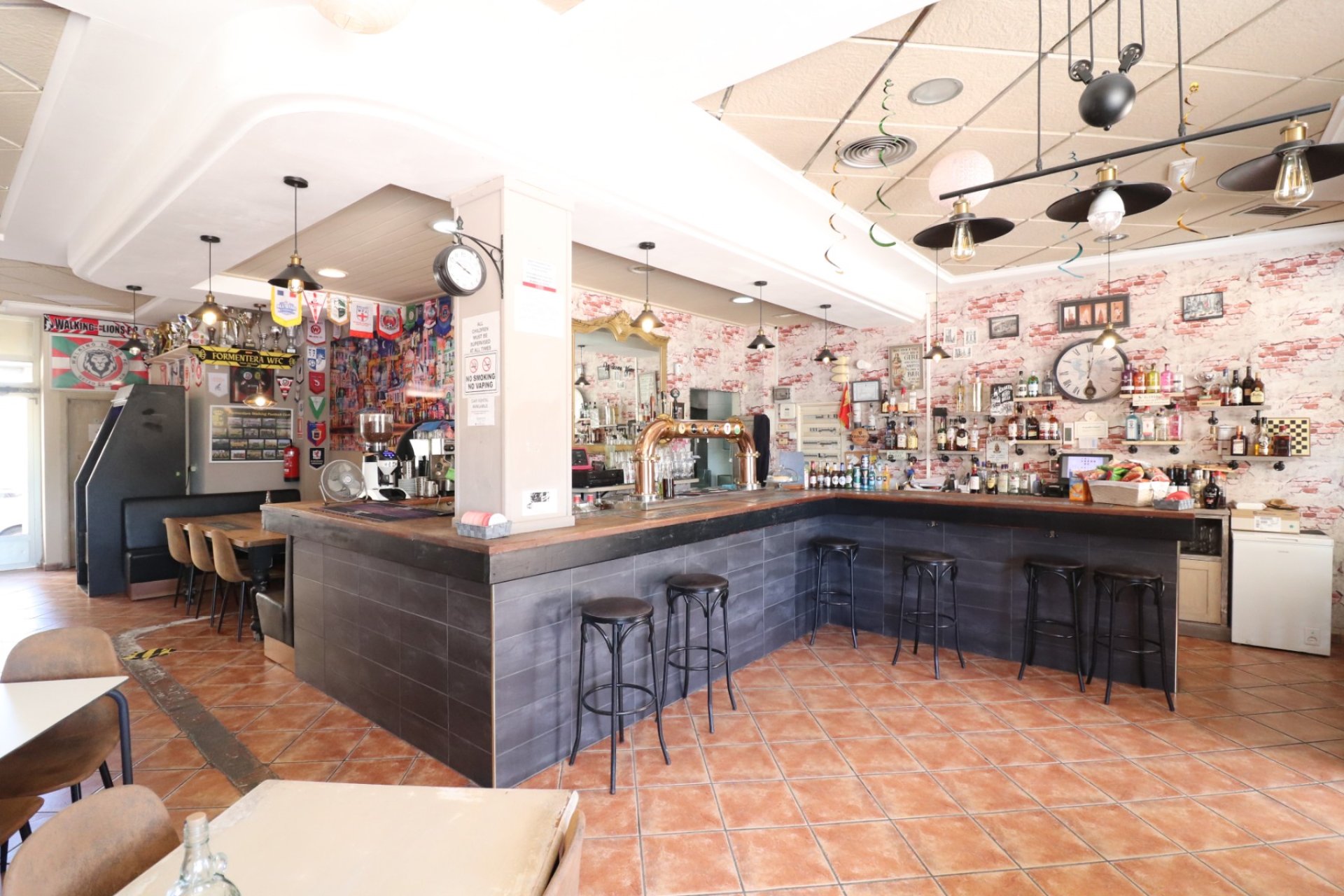 Reventa - Commercial (Leasehold) - Formentera del Segura - Formentera - Village