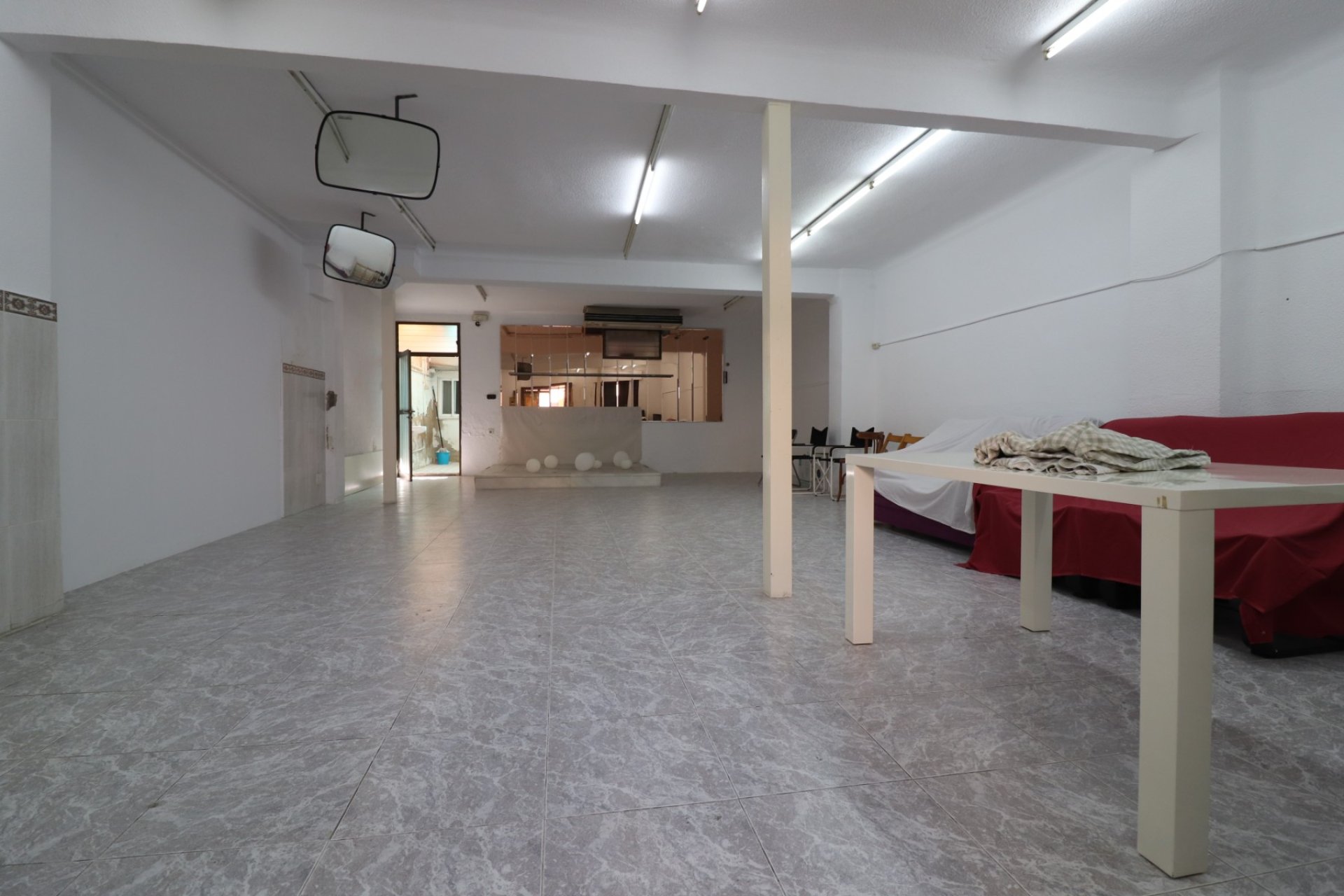 Reventa - Commercial (Rental) - Benijofar