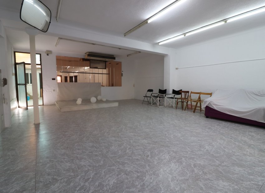 Reventa - Commercial (Rental) - Benijofar