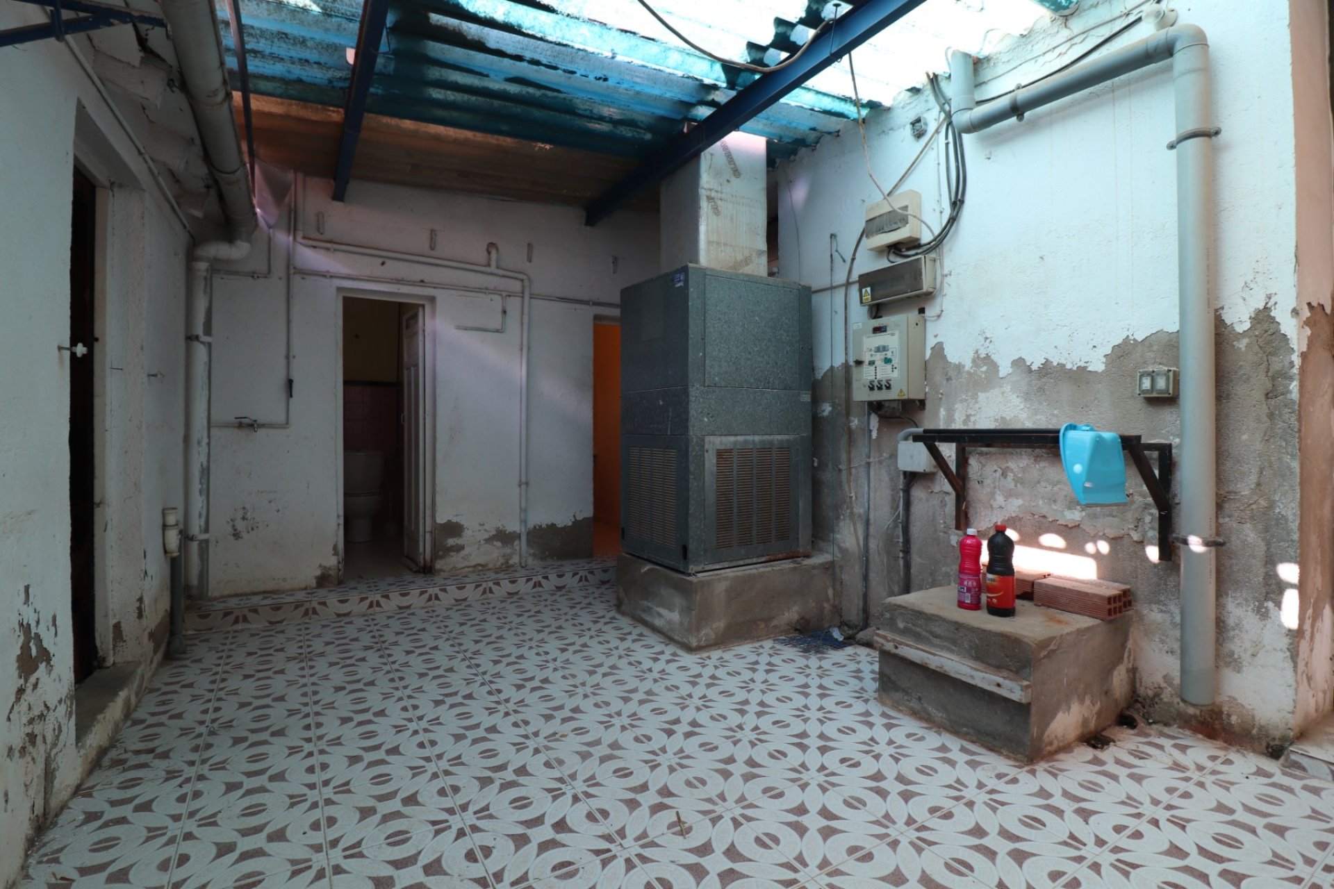 Reventa - Commercial (Rental) - Benijofar
