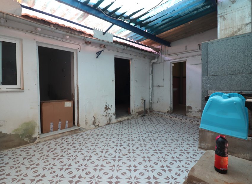 Reventa - Commercial (Rental) - Benijofar