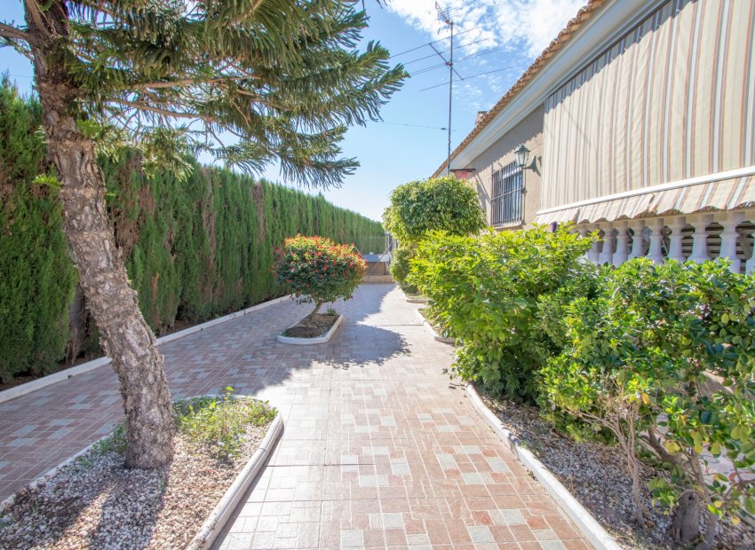 Reventa - Country House - Alicante