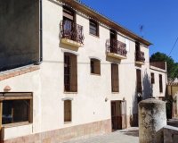 Reventa - Country House - Planes