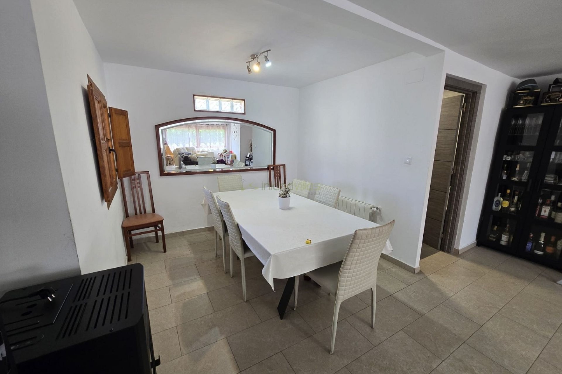 Reventa - Country House - Sax