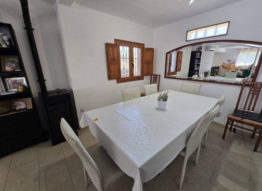 Reventa - Country House - Sax