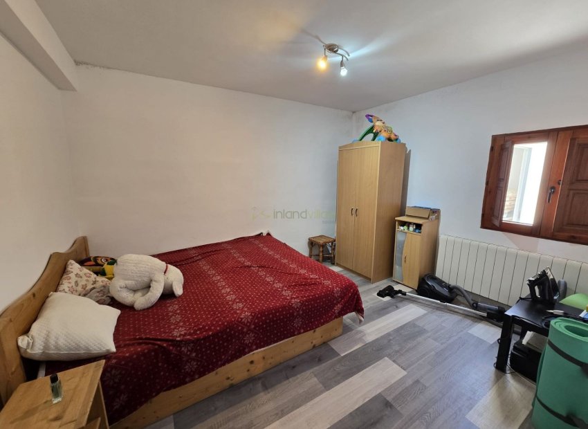 Reventa - Country House - Sax