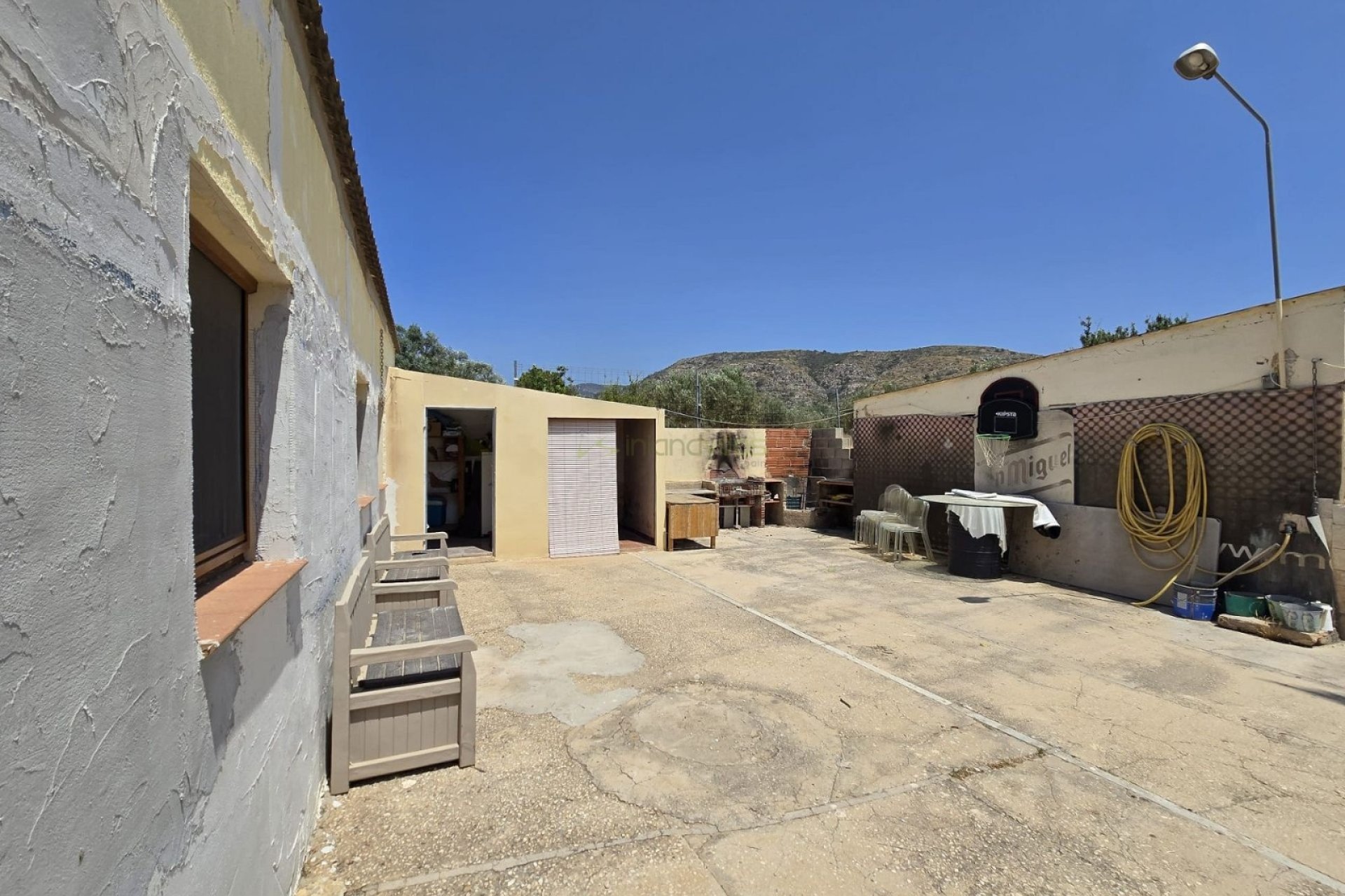 Reventa - Country House - Sax