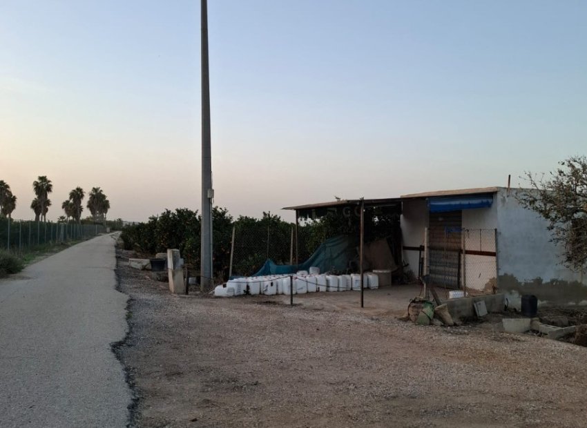 Reventa - Parcela / Terreno - Guardamar del Segura