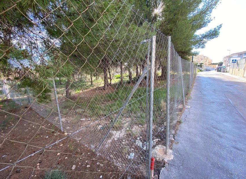 Reventa - Parcela / Terreno - La Nucía - Urbanisations