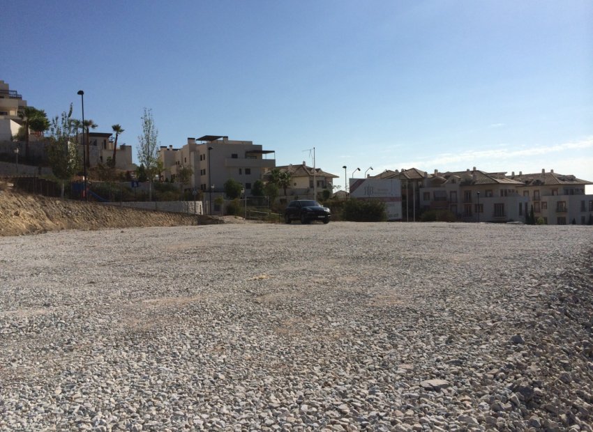 Reventa - Parcela / Terreno - Torremolinos