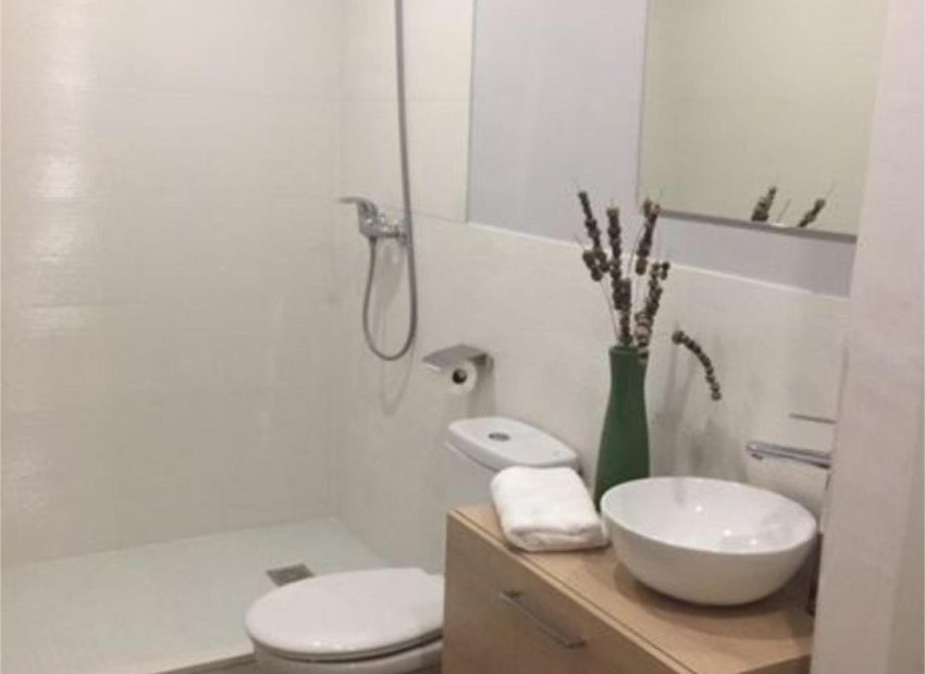 Reventa - Townhouse / Duplex - Alfas del Pí - Colonia Escandinavia-Cautivador