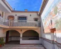 Reventa - Townhouse / Duplex - Algueña