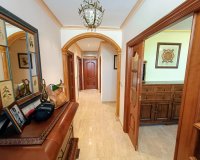 Reventa - Townhouse / Duplex - Algueña