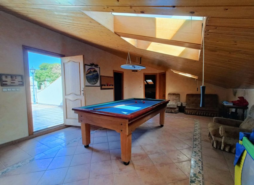 Reventa - Townhouse / Duplex - Algueña