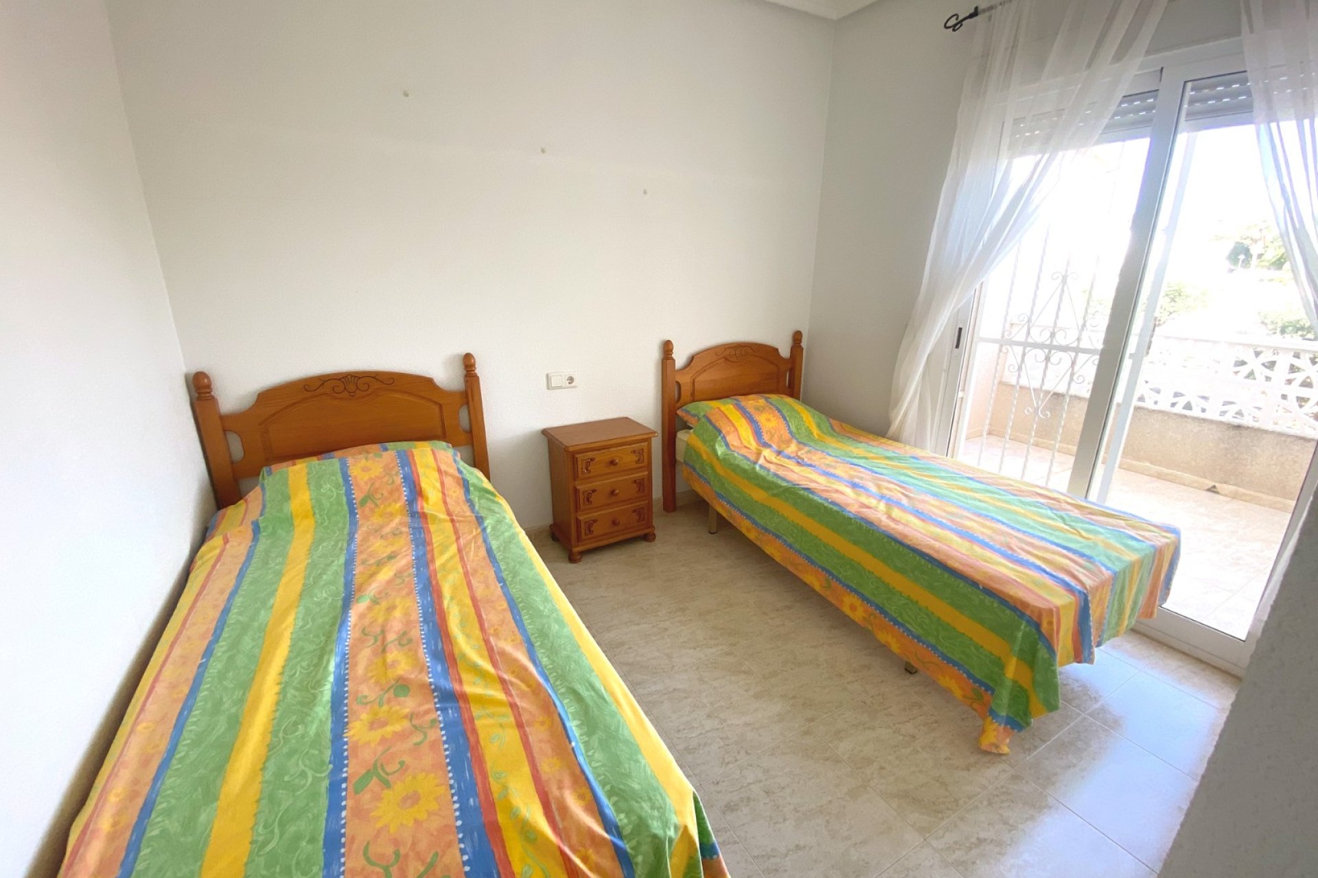 Reventa - Townhouse / Duplex - Benijofar - Monte Azul