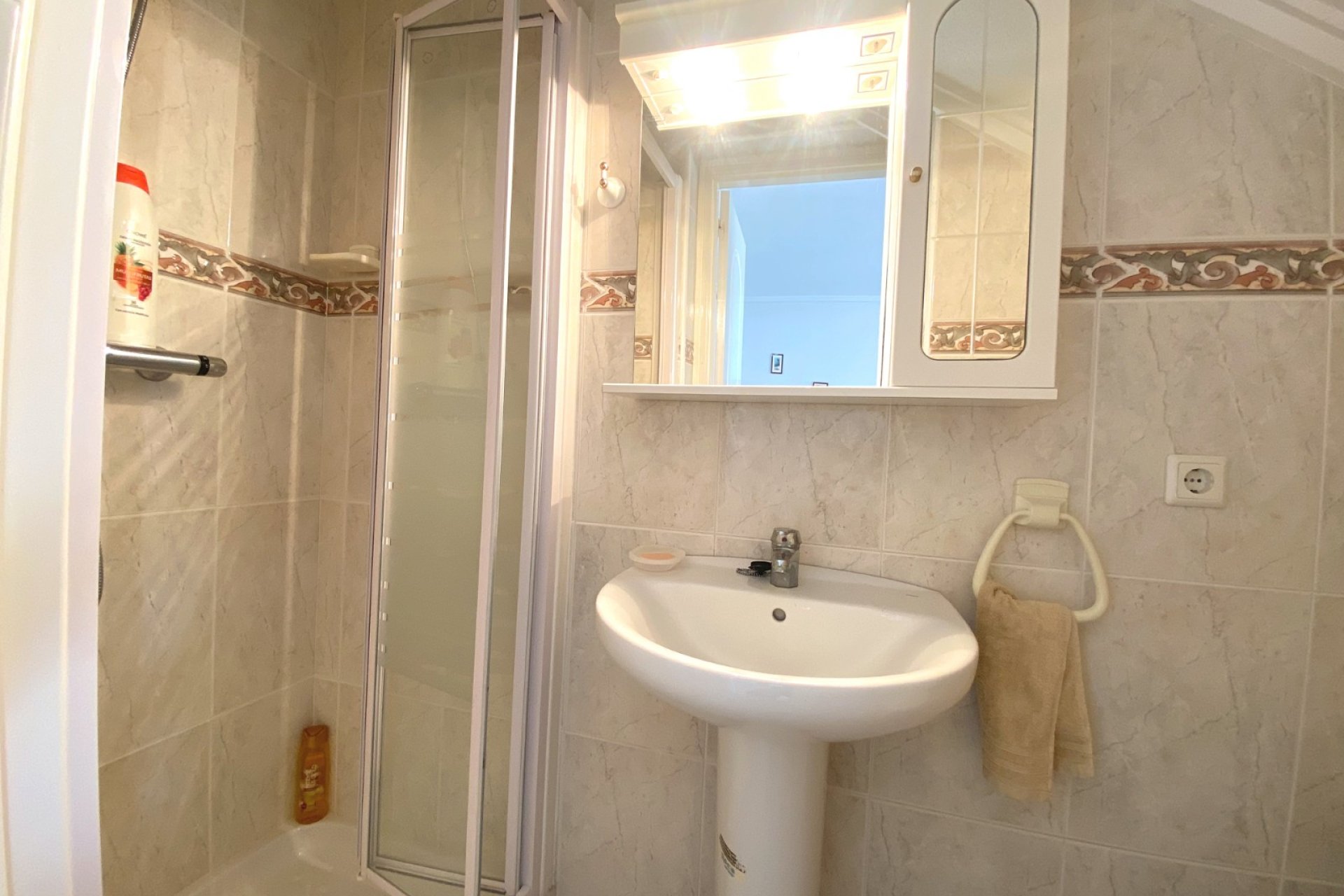 Reventa - Townhouse / Duplex - Benijofar - Monte Azul