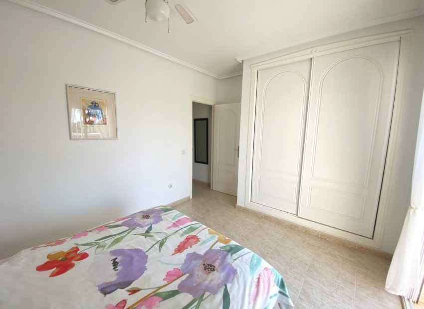 Reventa - Townhouse / Duplex - Benijofar - Monte Azul