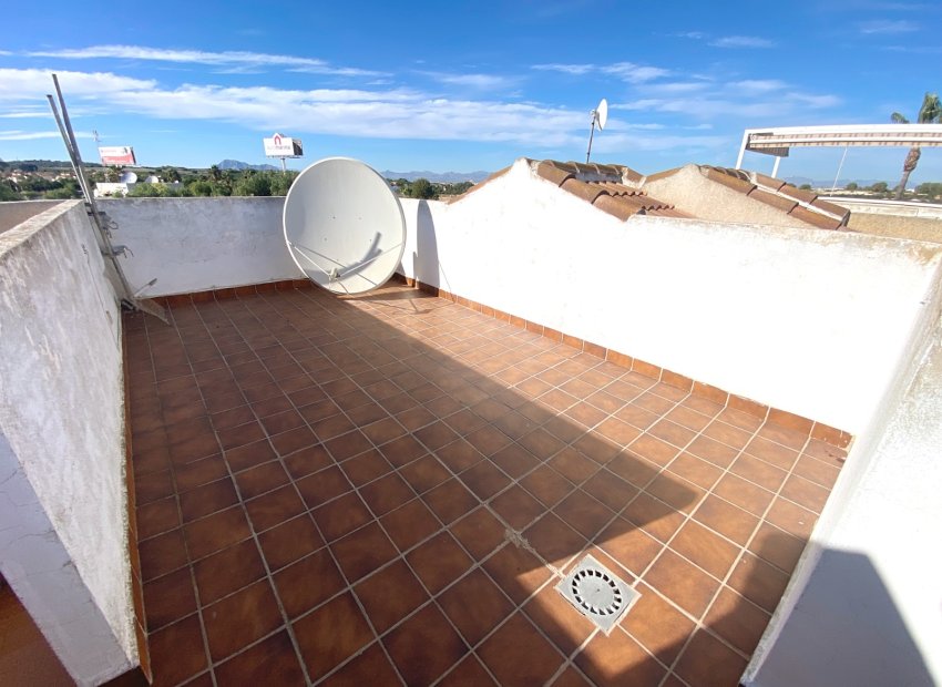 Reventa - Townhouse / Duplex - Benijofar - Monte Azul