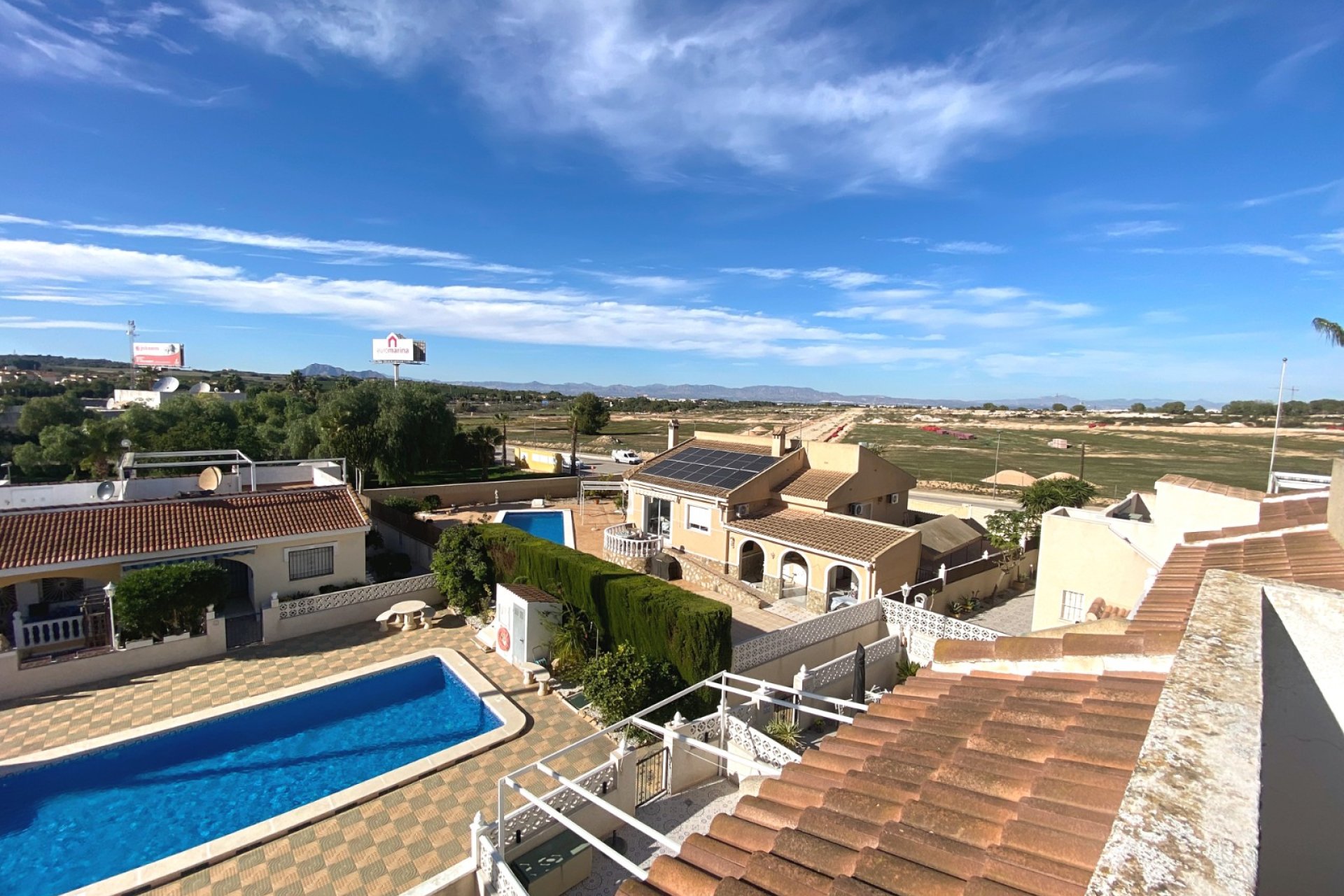 Reventa - Townhouse / Duplex - Benijofar - Monte Azul