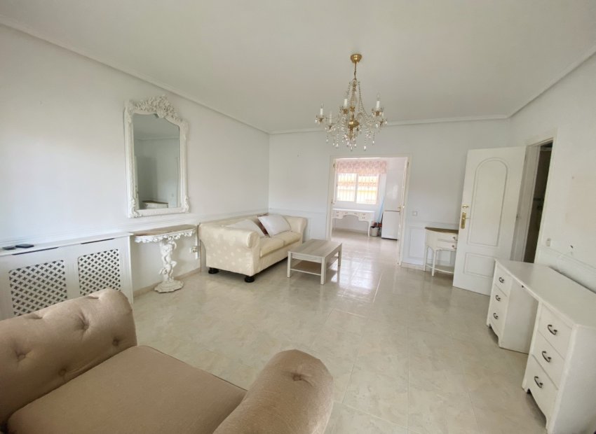 Reventa - Townhouse / Duplex - Benijofar - Monte Azul