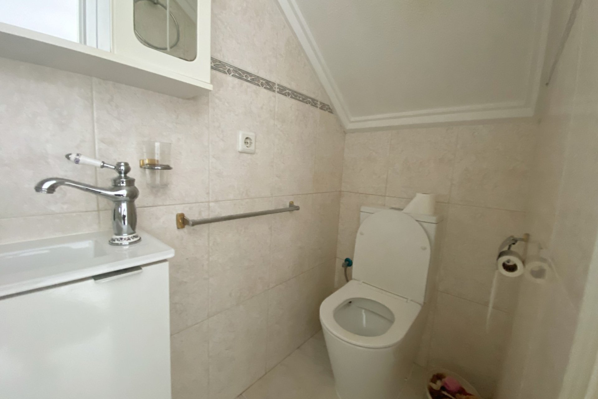 Reventa - Townhouse / Duplex - Benijofar - Monte Azul