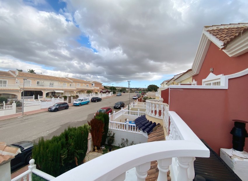 Reventa - Townhouse / Duplex - Benijofar - Monte Azul