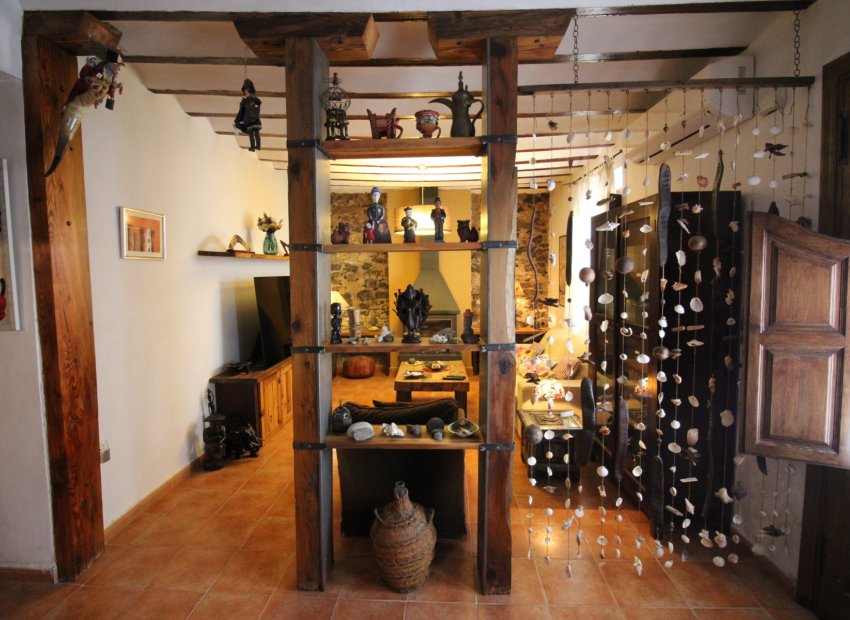 Reventa - Townhouse / Duplex - Blanca