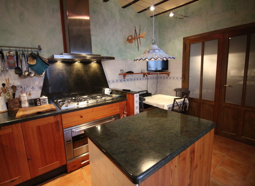 Reventa - Townhouse / Duplex - Blanca