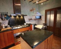 Reventa - Townhouse / Duplex - Blanca