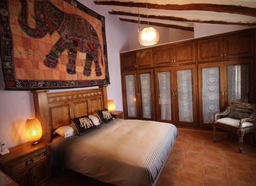 Reventa - Townhouse / Duplex - Blanca