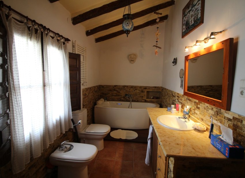 Reventa - Townhouse / Duplex - Blanca