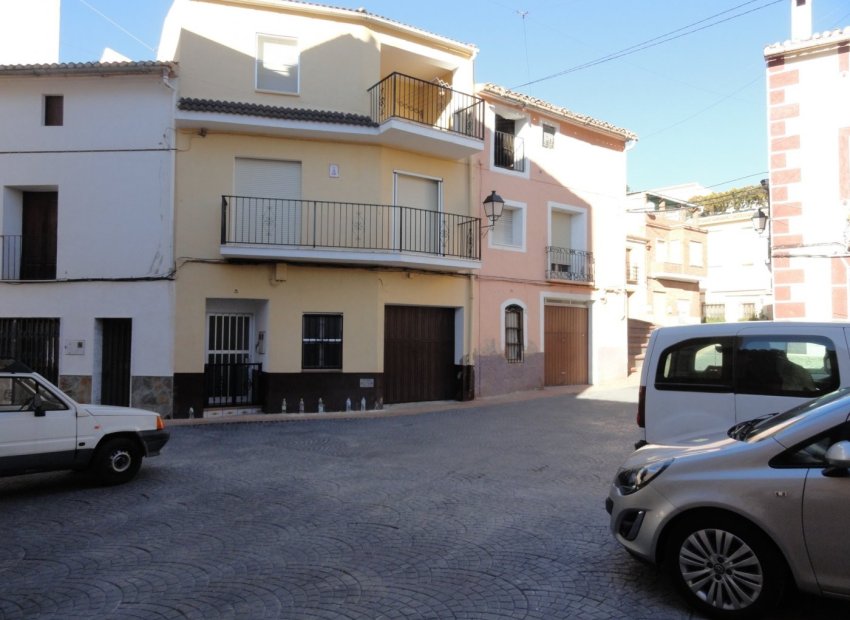 Reventa - Townhouse / Duplex - Bolulla - Center