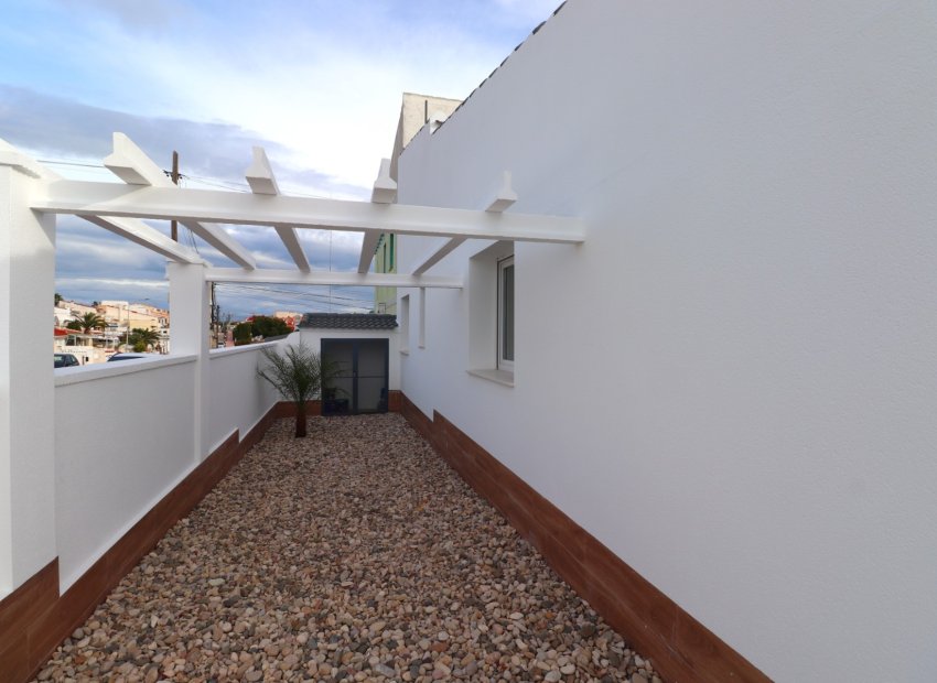 Reventa - Townhouse / Duplex - Ciudad Quesada - Altos de Quesada