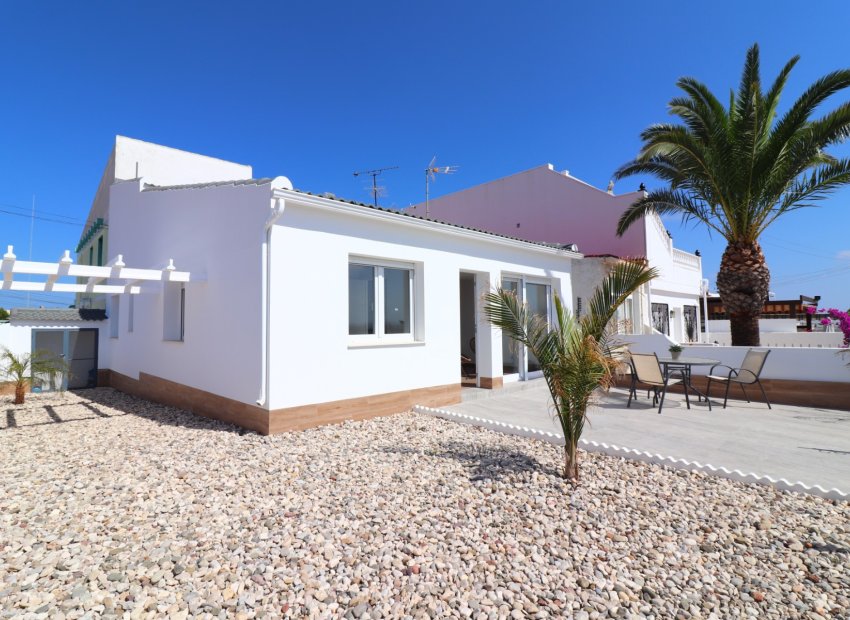 Reventa - Townhouse / Duplex - Ciudad Quesada - Altos de Quesada