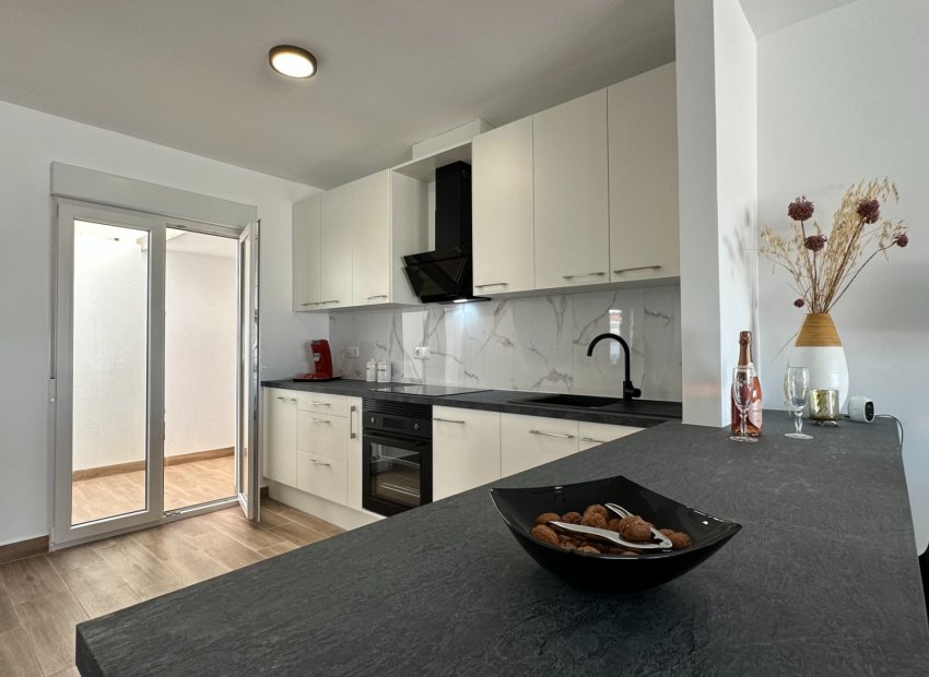 Reventa - Townhouse / Duplex - Ciudad Quesada - Altos de Quesada