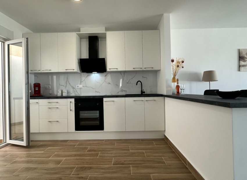 Reventa - Townhouse / Duplex - Ciudad Quesada - Altos de Quesada