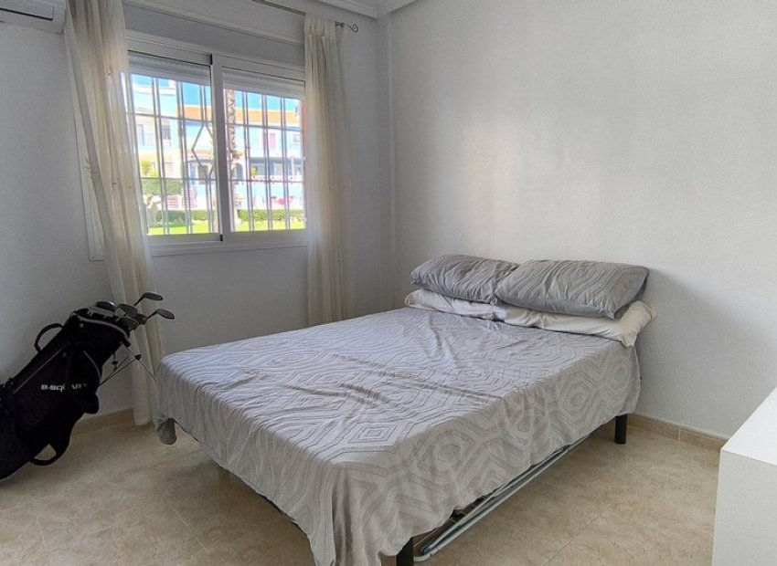 Reventa - Townhouse / Duplex - Ciudad Quesada - Doña Pepa