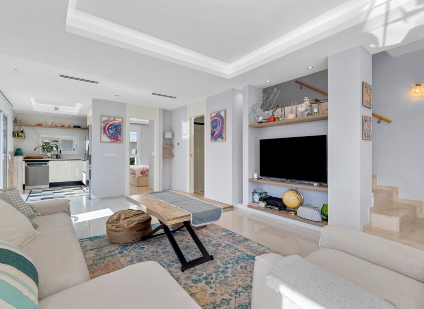 Reventa - Townhouse / Duplex - Ciudad Quesada - Doña Pepa