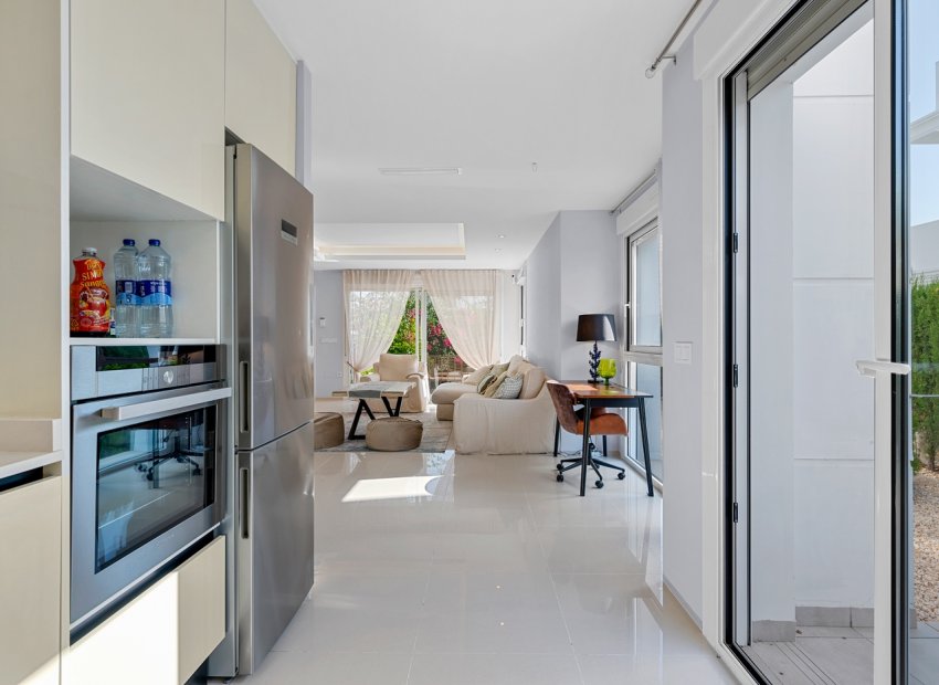 Reventa - Townhouse / Duplex - Ciudad Quesada - Doña Pepa